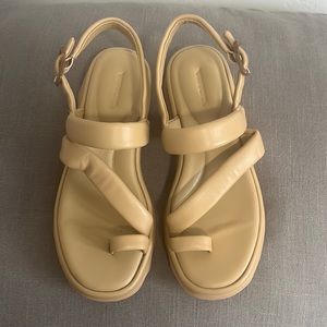 Vince Santa Cruz Leather Slingback size 8, worn 2 times.